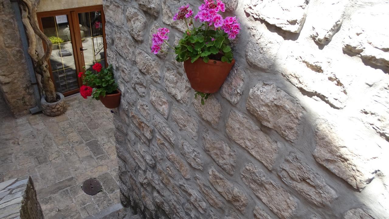Apartments Renaissance Old Town Budua Esterno foto